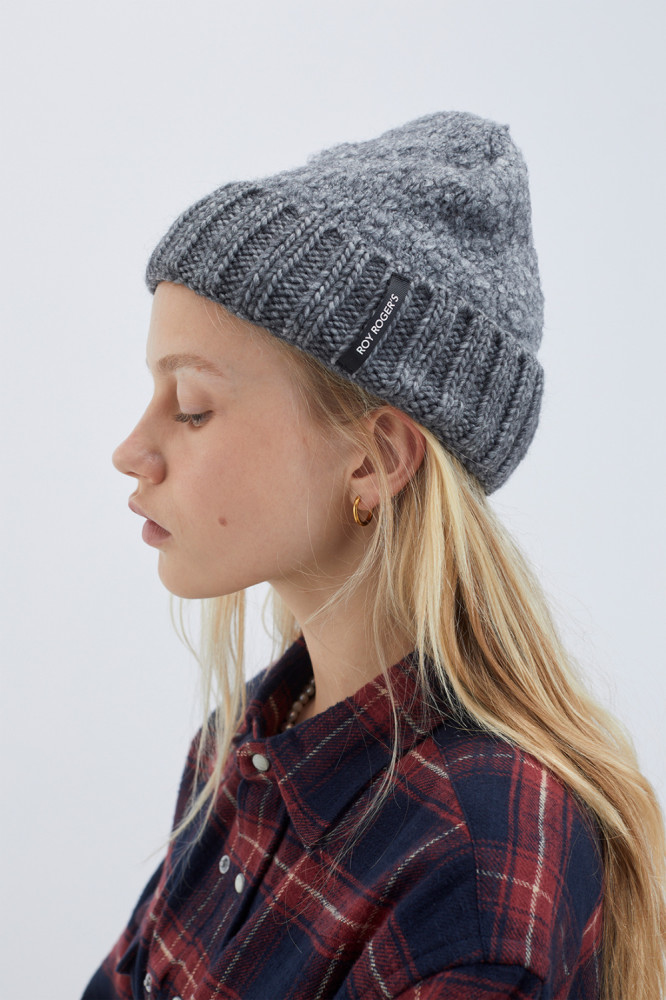 BEANIE HAT IN BOUCLE WOOL