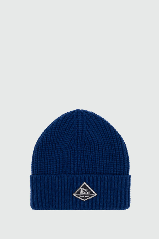 KNITTED BEANIE HAT