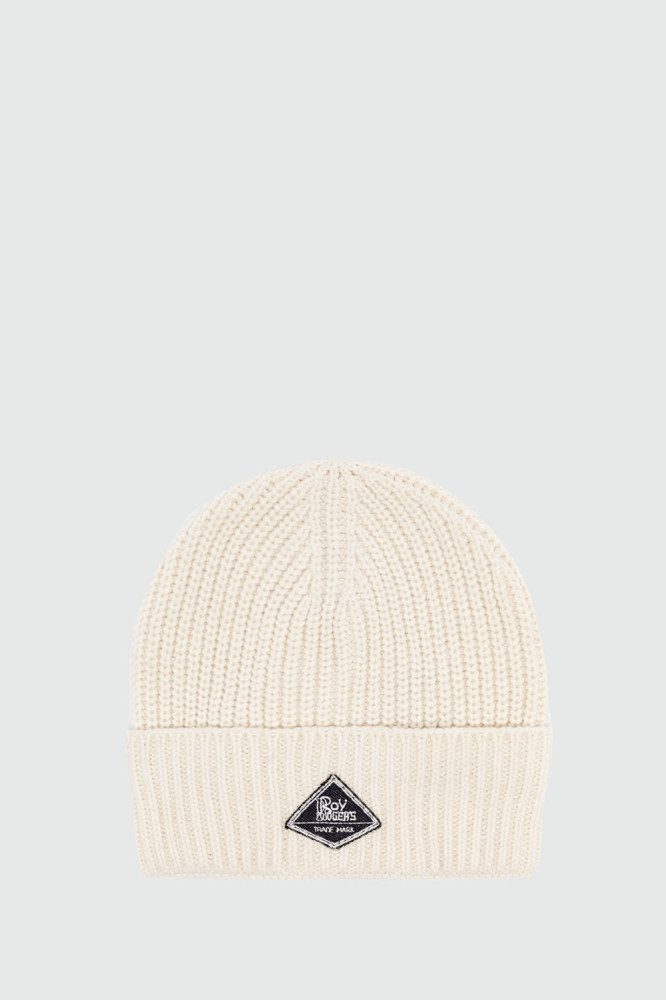 KNITTED BEANIE HAT