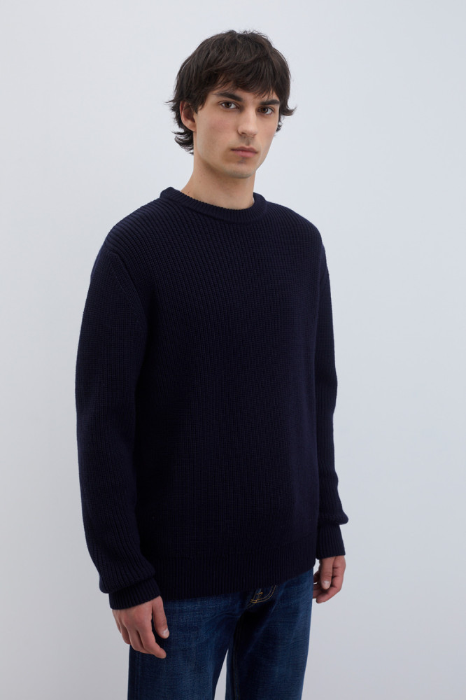 CREW NECK SWEATER IN FISHERMAN’S RIB KNIT WOOL