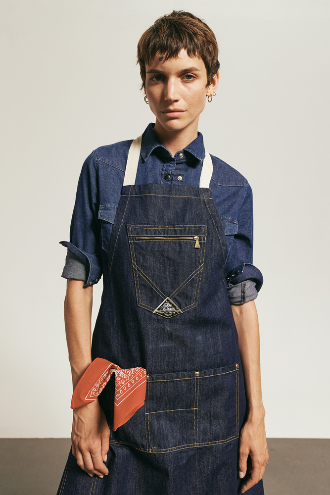 WASHED DENIM APRON