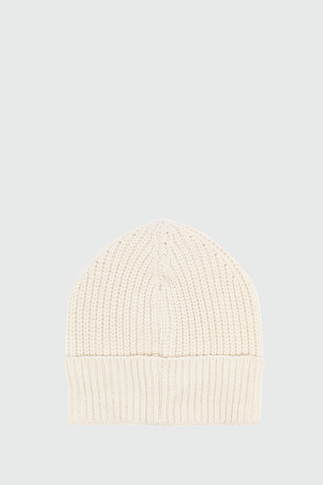 KNITTED BEANIE HAT